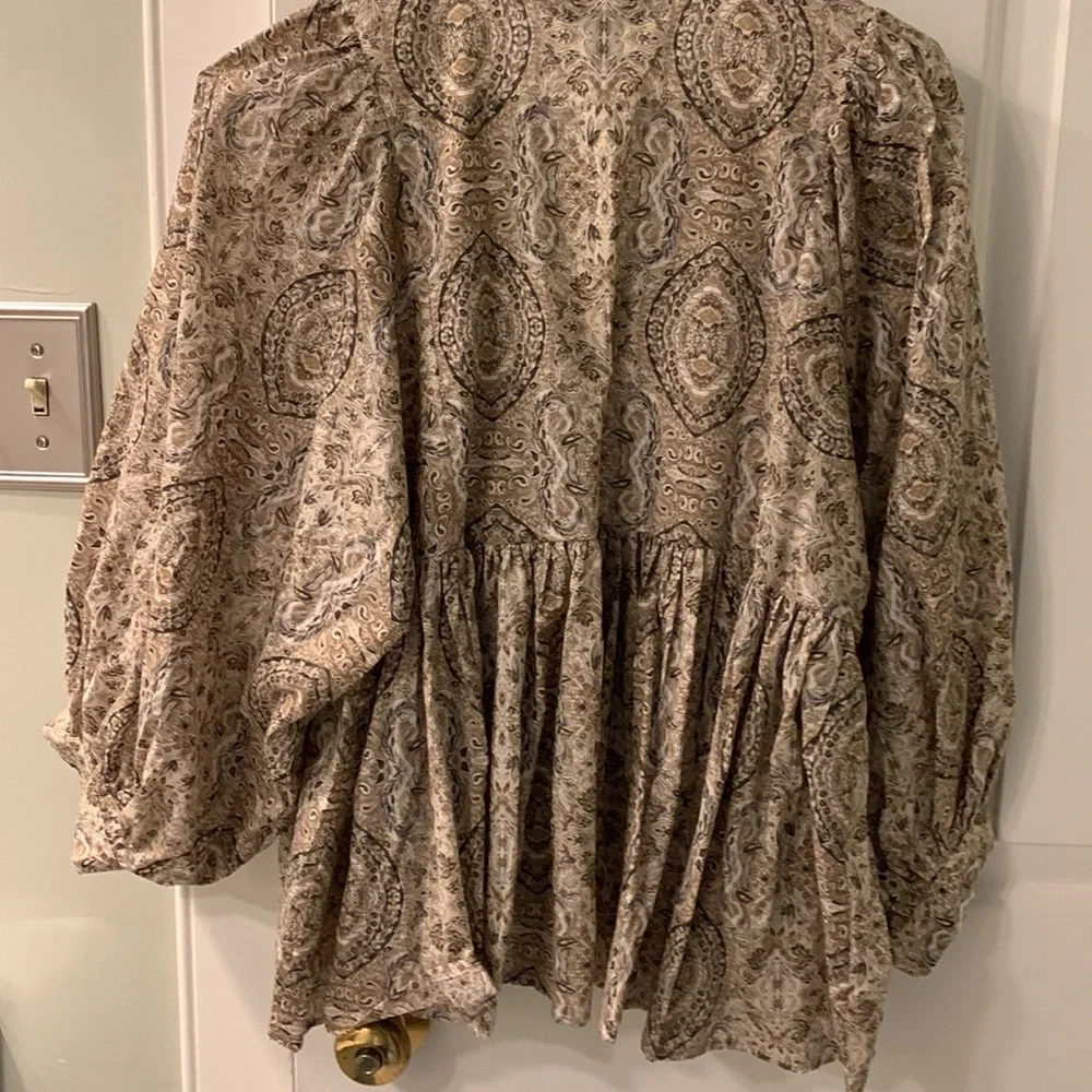 NWT Banana Republic Paisley print top - Picture 2 of 4